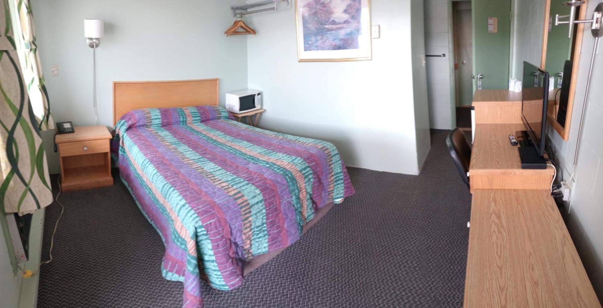 Chimo Motel Cochrane Εξωτερικό φωτογραφία