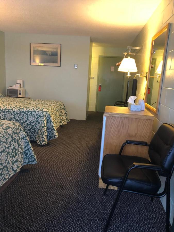 Chimo Motel Cochrane Εξωτερικό φωτογραφία