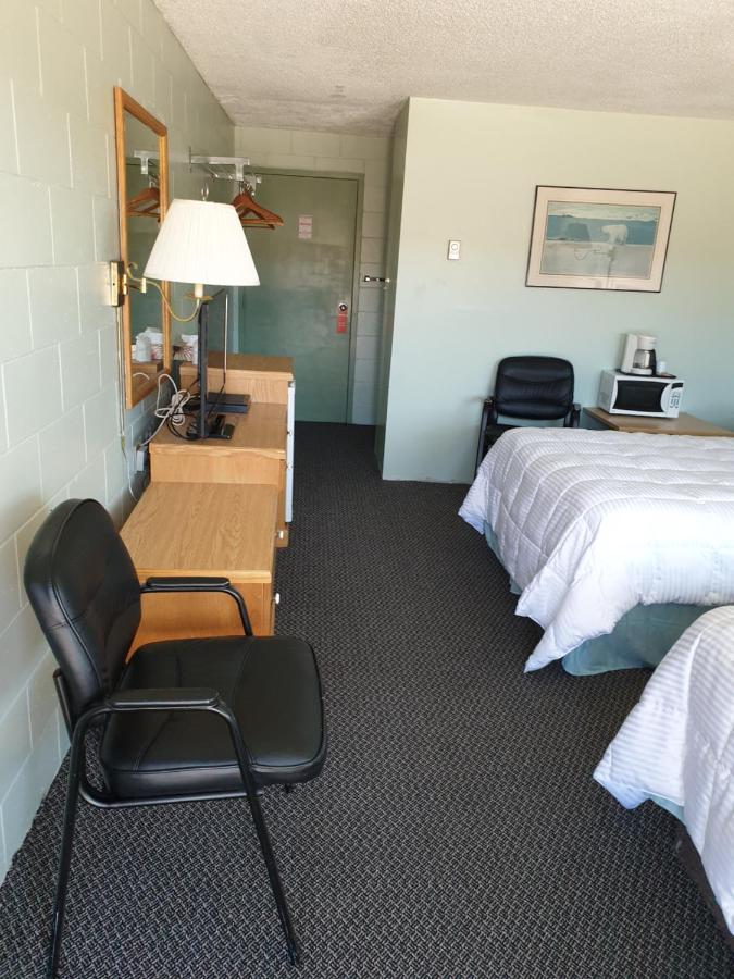 Chimo Motel Cochrane Εξωτερικό φωτογραφία